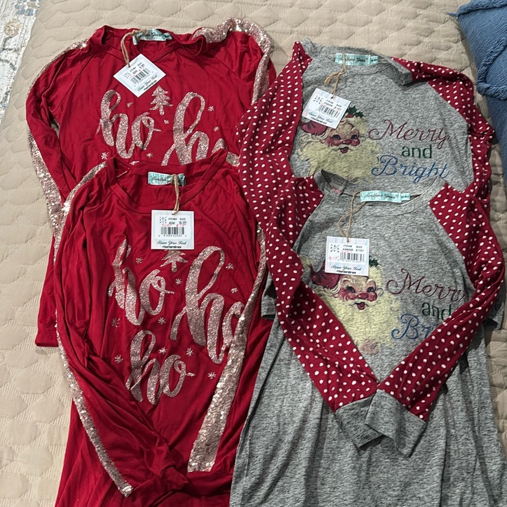 Southern Grace 4 nwt tshirts